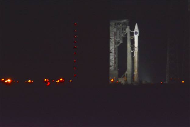 Atlas V Viewed From Press Site, Photo Courtesy Liz Allen/Lloyd Behrendt 