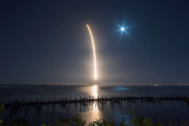 Falcon 9 Launch Streak Shot, Photo Courtesy SpaceX