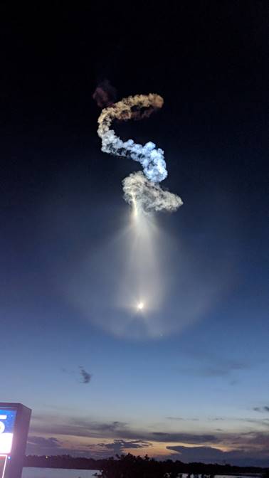 Halo Peaks in Size Around Falcon 9, Photo Courtesy Cliff Lethbridge/Spaceline