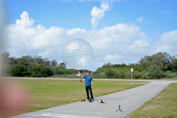 Launch Of Providers Weather Balloon, Photo Courtesy Lloyd Behrendt/Spaceline