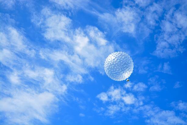 Providers Weather Balloon Aloft, Photo Courtesy Lloyd Behrendt/Spaceline