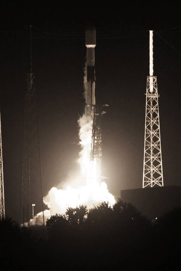 Starlink V1.0-L19 Launch, Photo Courtesy Carleton Bailie Spaceline