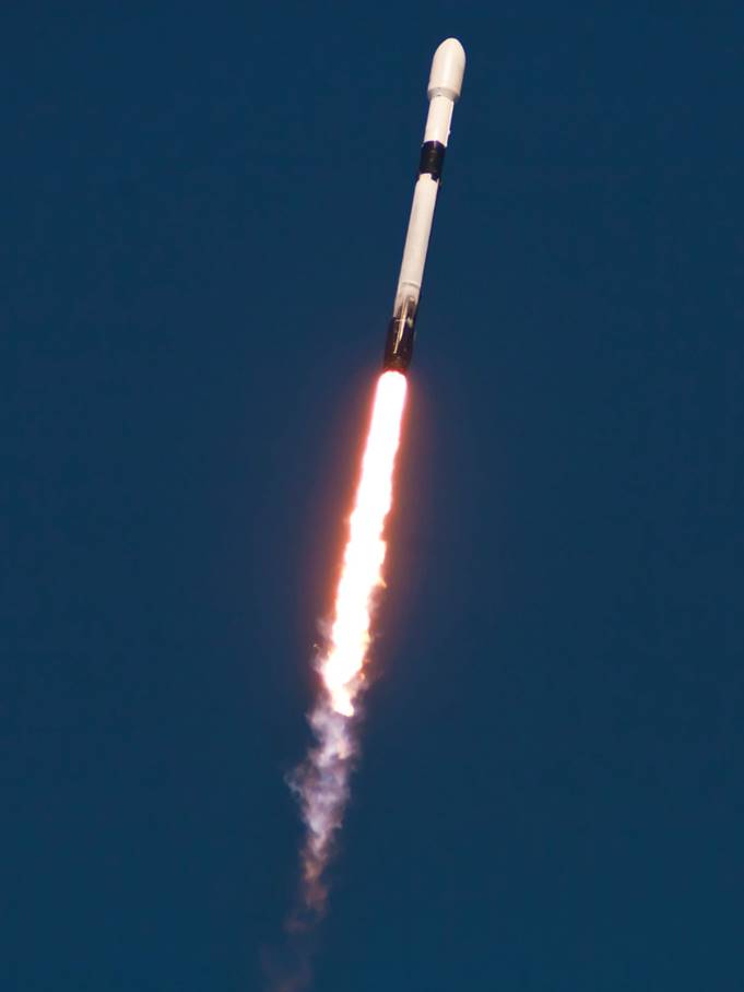 Falcon 9 SXM-7 Ascent, Photo Courtesy Liz Allen Spaceline