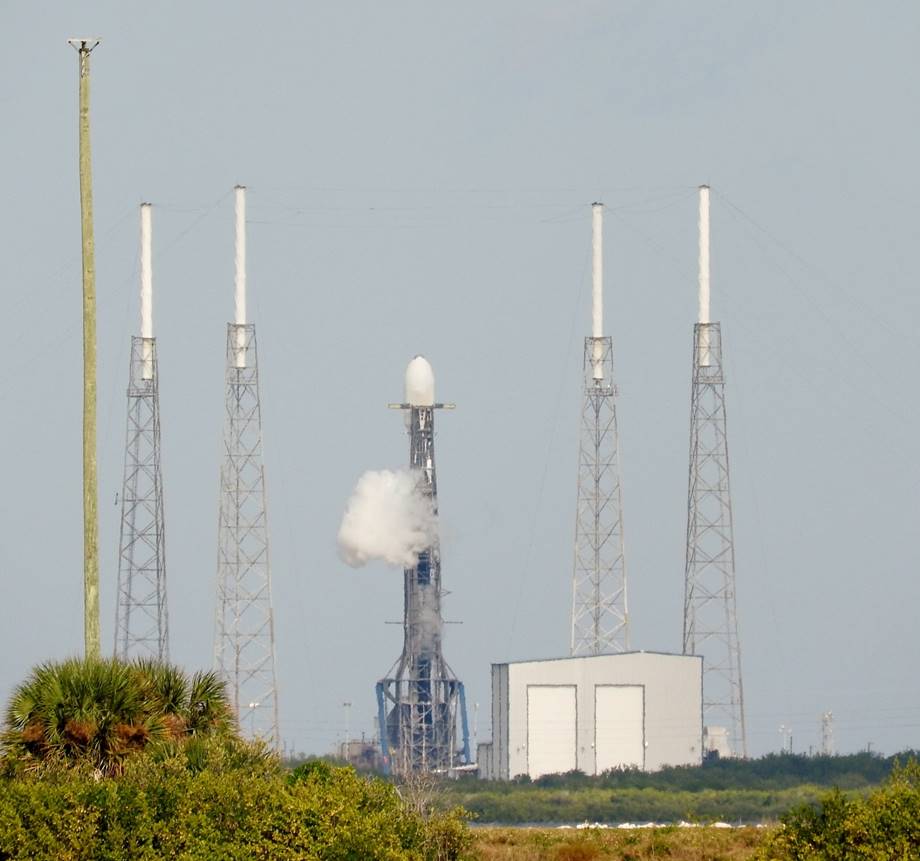 Falcon 9 SXM-7 On Launch Pad 40, Photo Courtesy Liz Allen Spaceline