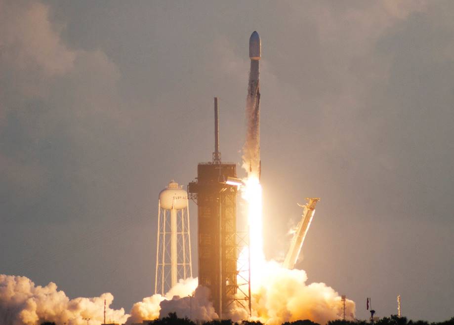 Falcon 9 Starlink Launch, Photo Courtesy Liz Allen, Spaceline