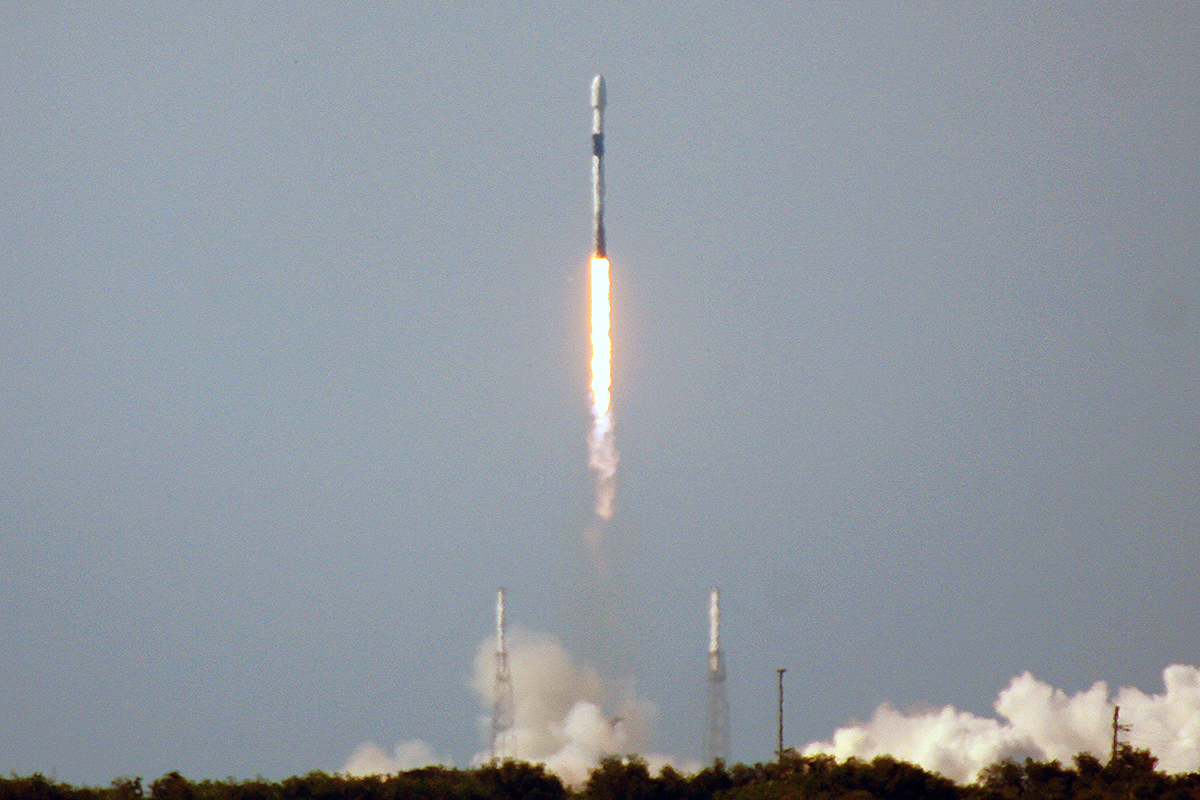 Falcon 9 Nilesat 301 Launch, Photo Courtesy Carleton Bailie, Spaceline