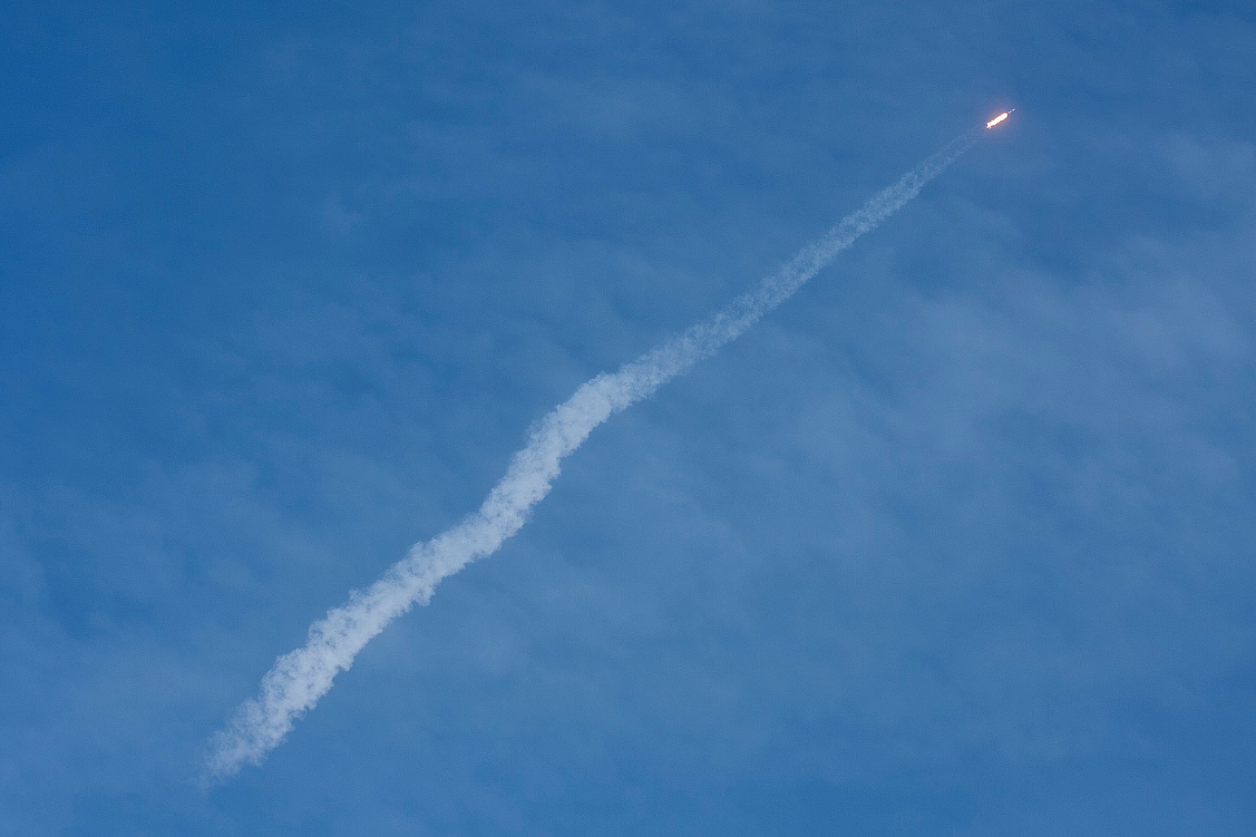 Falcon 9 Starlink 4-15 Downrange, Photo Courtesy Carleton Bailie, Spaceline