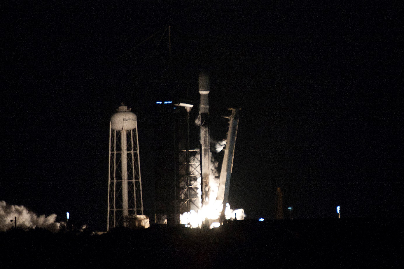 Falcon 9 Starlink 4-17 Launch, Photo Courtesy Carleton Bailie, Spaceline