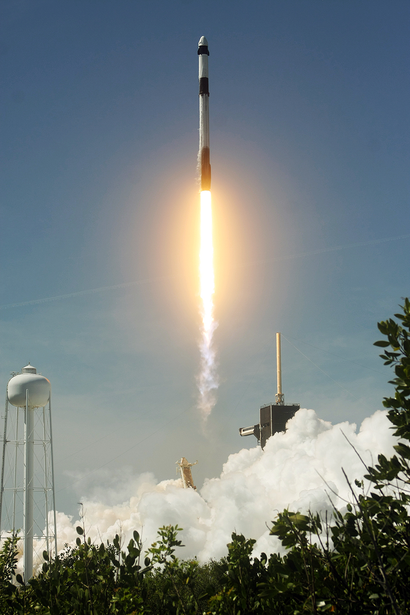Falcon 9 Axiom-1 Launch, Photo Courtesy Carleton Bailie, Spaceline