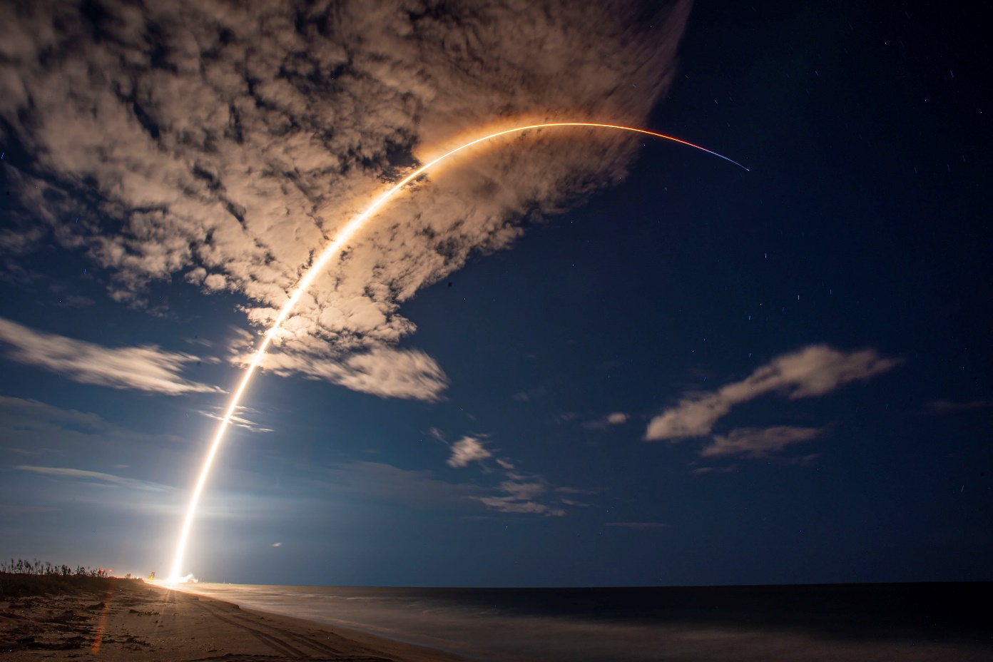 Falcon 9 Starlink 4-34 Streak Shot, Photo Courtesy SpaceX