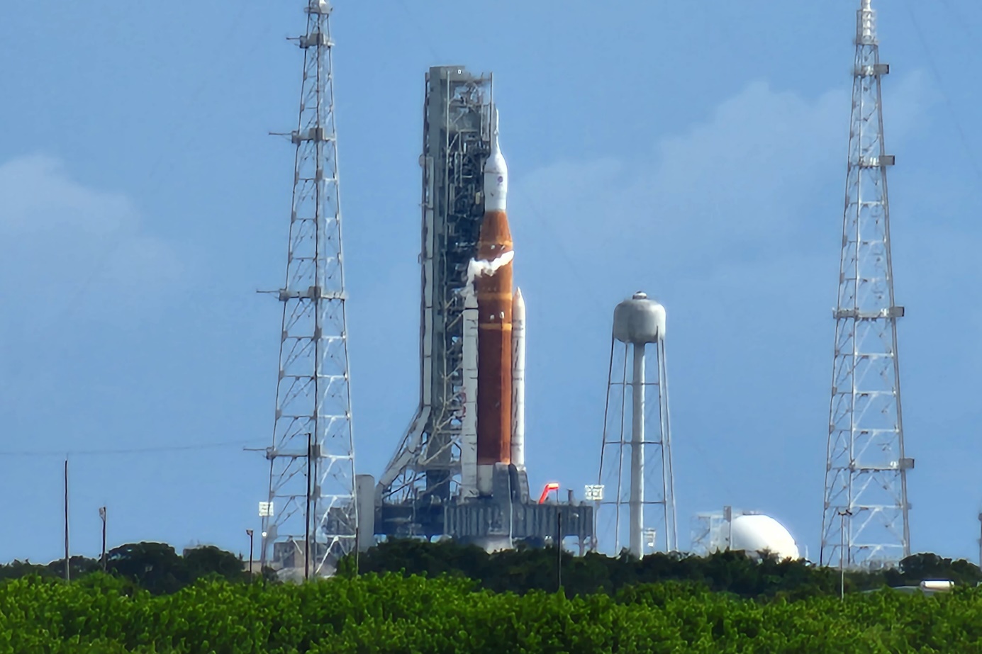 SLS On Launch Pad 39B, Photo Courtesy Carleton Bailie, Spaceline