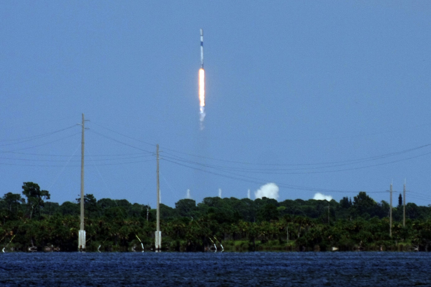 Falcon 9 Starlink 4-27 Launch, Photo Courtesy Carleton Bailie, Spaceline