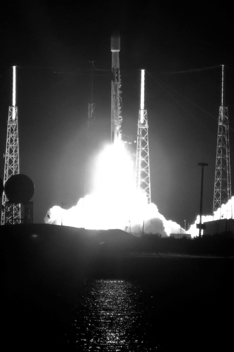 Falcon 9 O3B MPOWER 1/2 Launch, Photo Courtesy Carleton Bailie,Spaceline