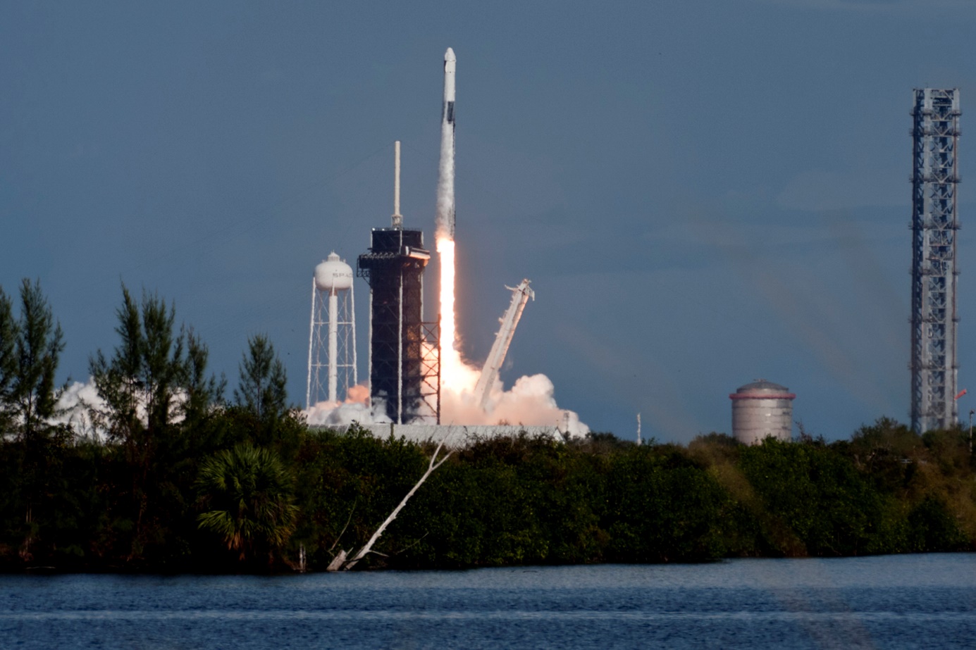 Falcon 9 CRS-26 Launch, Photo Courtesy Carleton Bailie,Spaceline