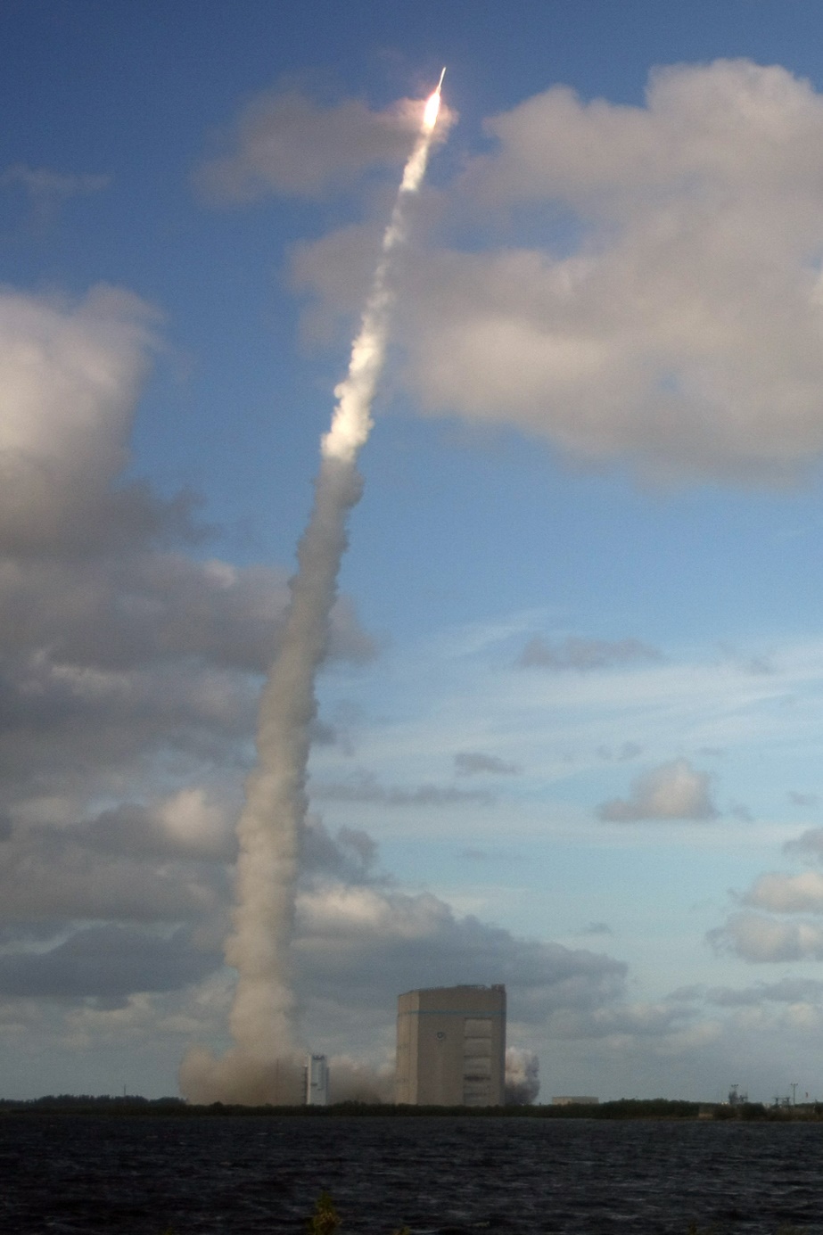 Atlas V SES-20,SES-21 Launch, Photo Courtesy Carleton Bailie,Spaceline