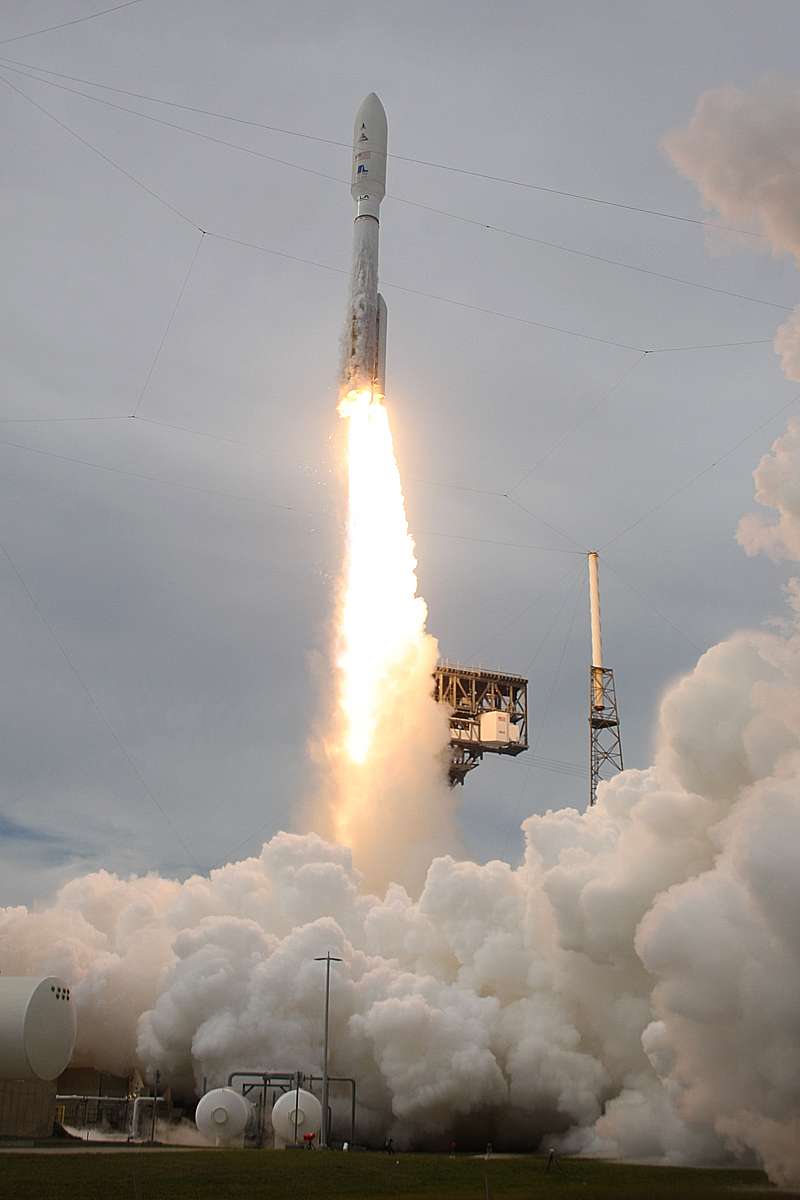 Atlas V USSF-8 Launch, Photo Courtesy Carleton Bailie-Spaceline