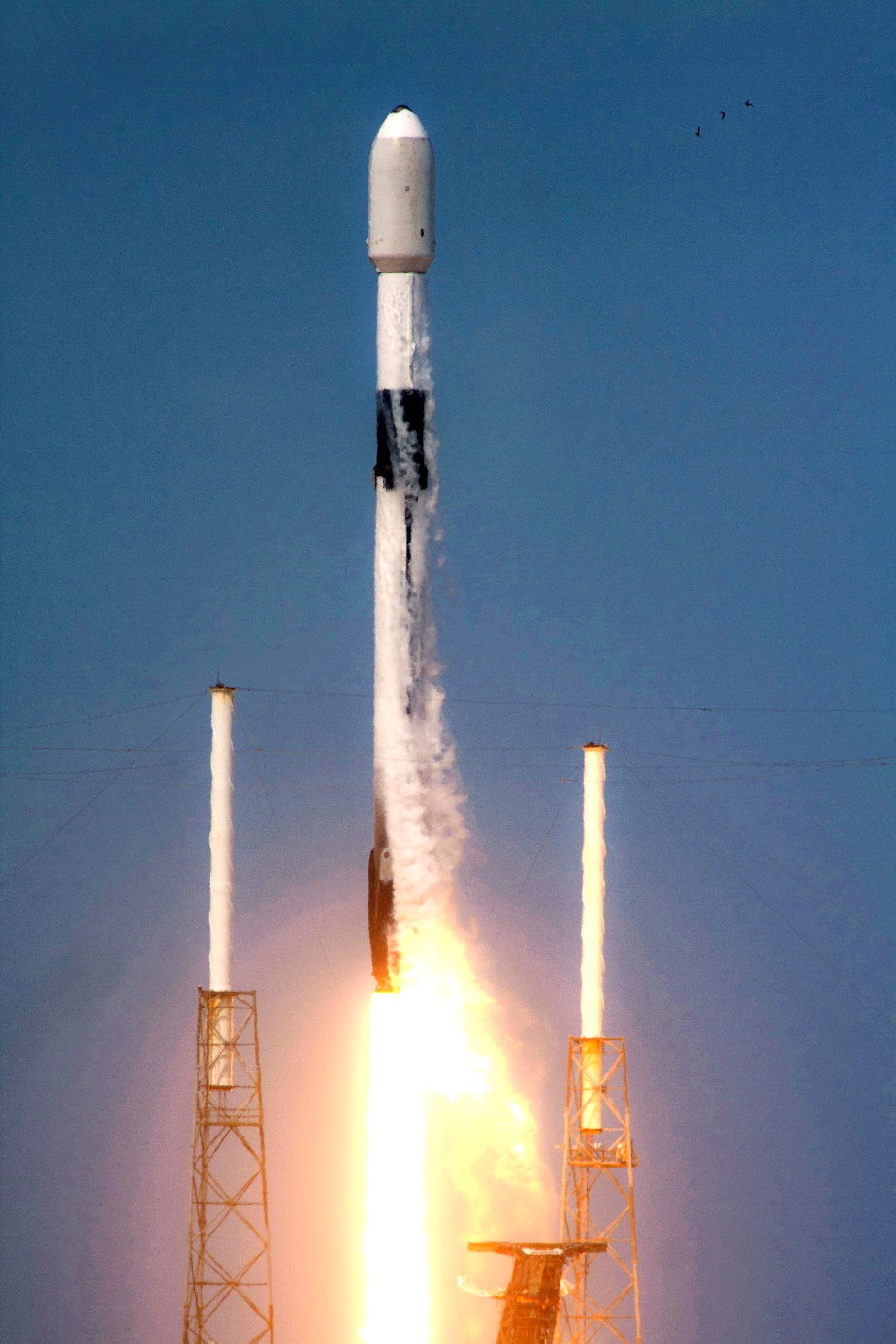 Falcon 9 Starlink 5-10 Launch, Photo Courtesy Carleton Bailie, Spaceline