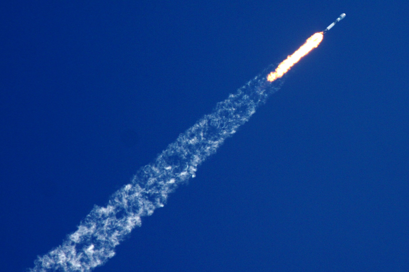 Falcon 9 Starlink 5-5 Downrange, Photo Courtesy Carleton Bailie, Spaceline