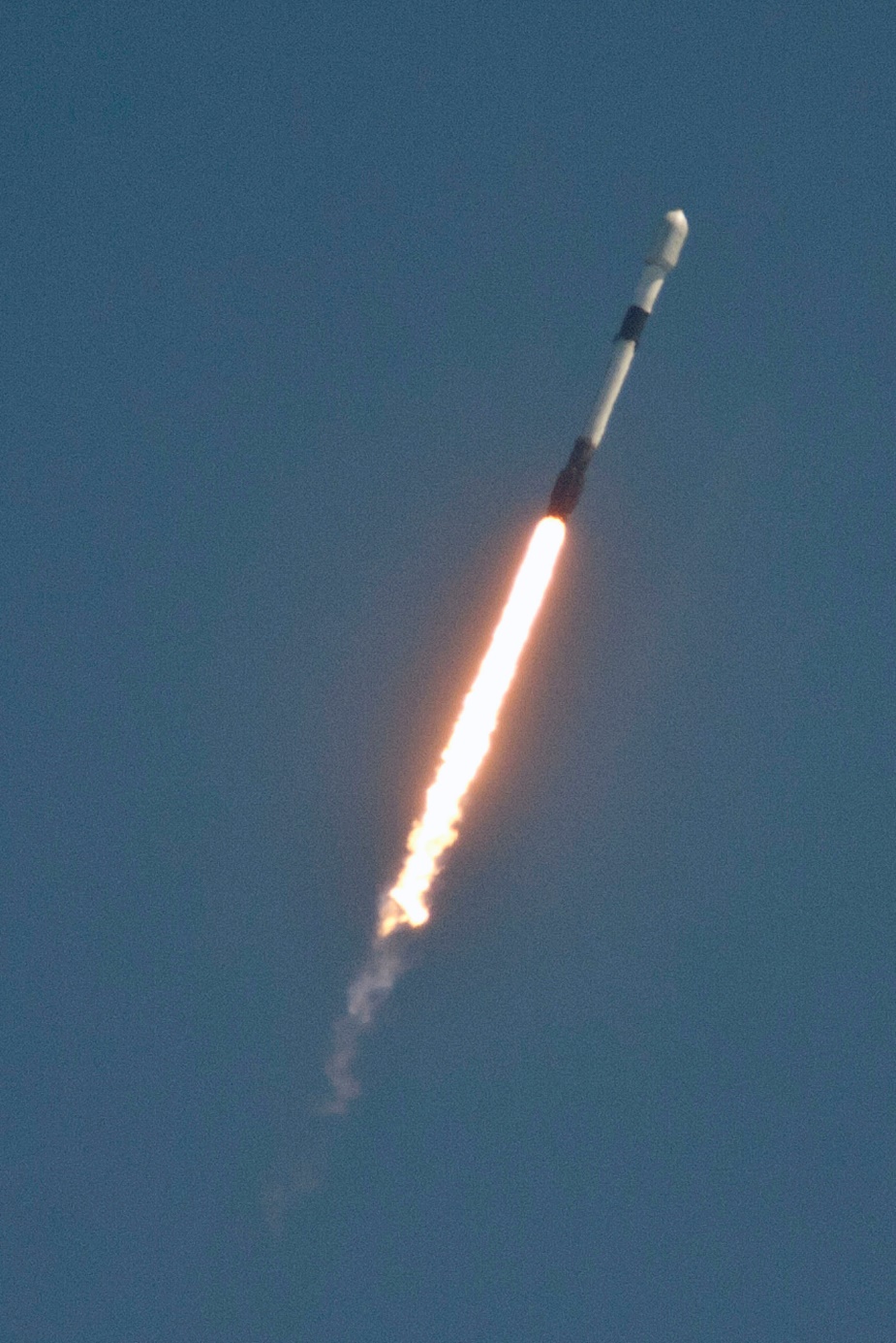 Falcon 9 Starlink 5-5 Downrange, Photo Courtesy Carleton Bailie, Spaceline