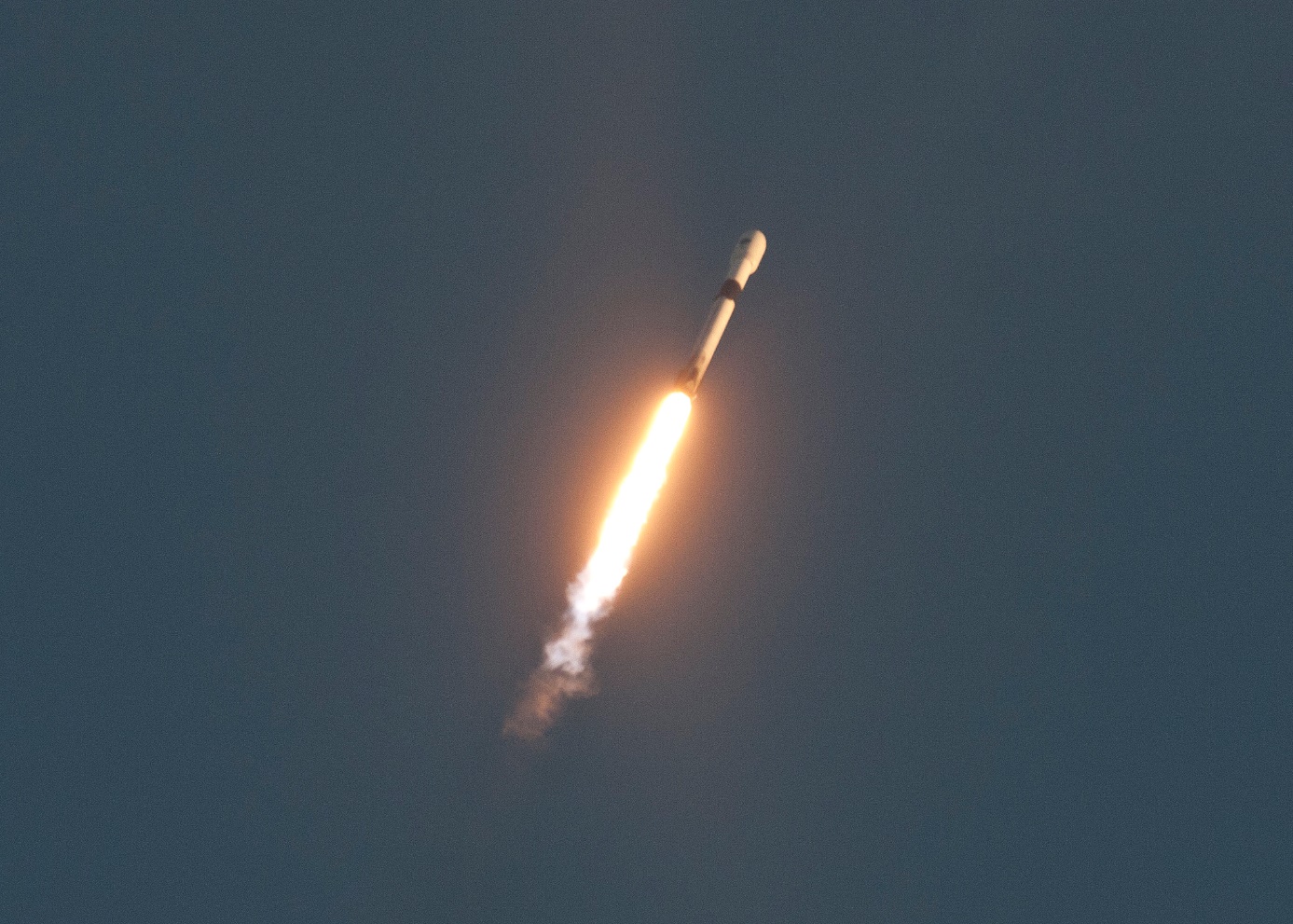 Falcon 9 GPS III-SV06 Launch, Photo Courtesy Carleton Bailie, Spaceline