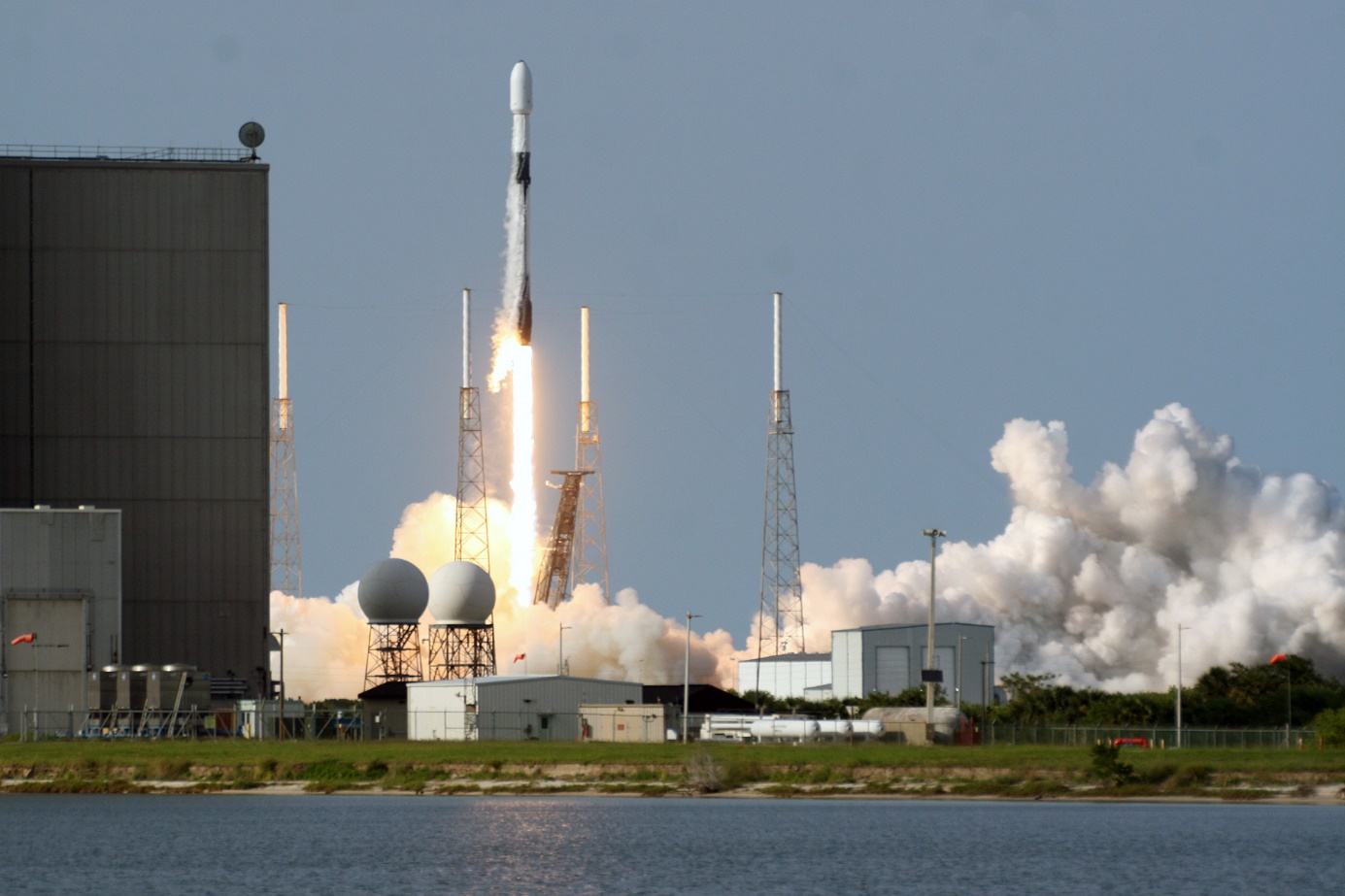 Falcon 9 Satria Launch, Photo Courtesy Carleton Bailie/Spaceline