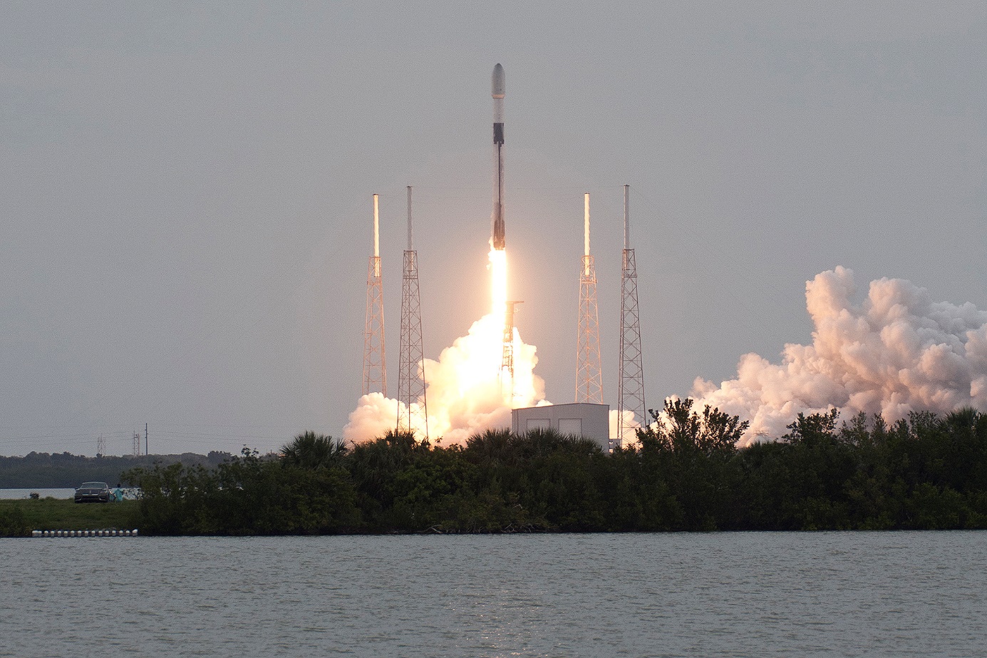 Falcon 9 O3B MPOWER 3/4 Launch, Photo Courtesy Carleton Bailie/Spaceline